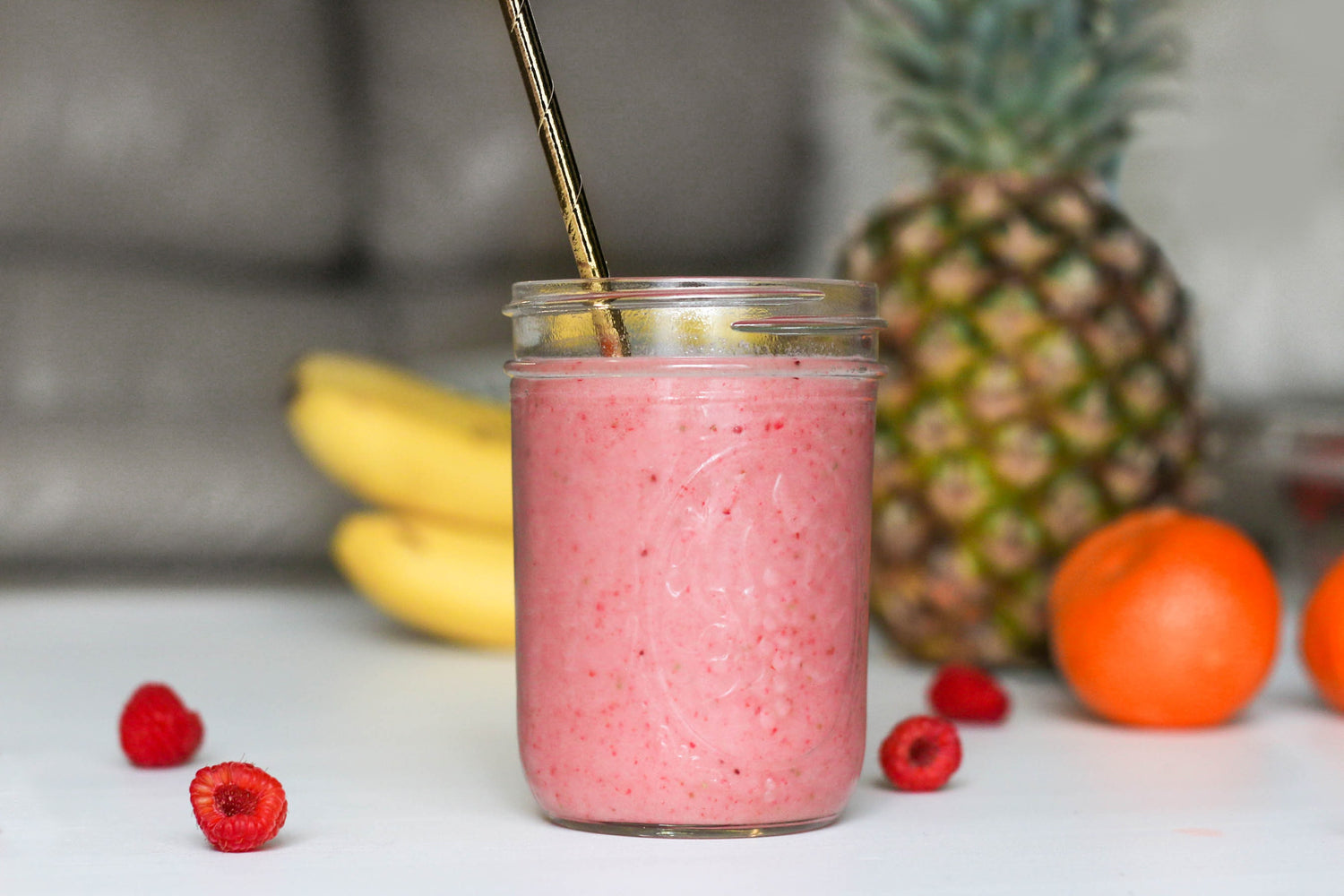 Strawberry Rolled Oat Smoothie