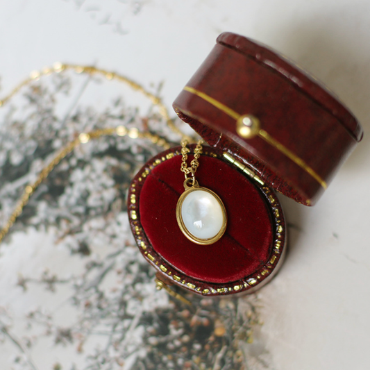 Mother of Pearl Power Necklace