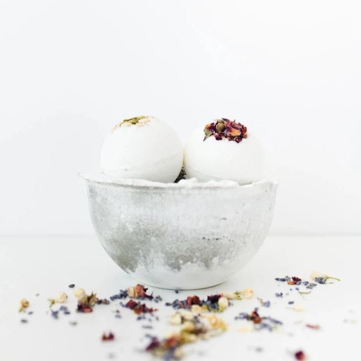 Organic Full Moon Moonlight Bath Bomb